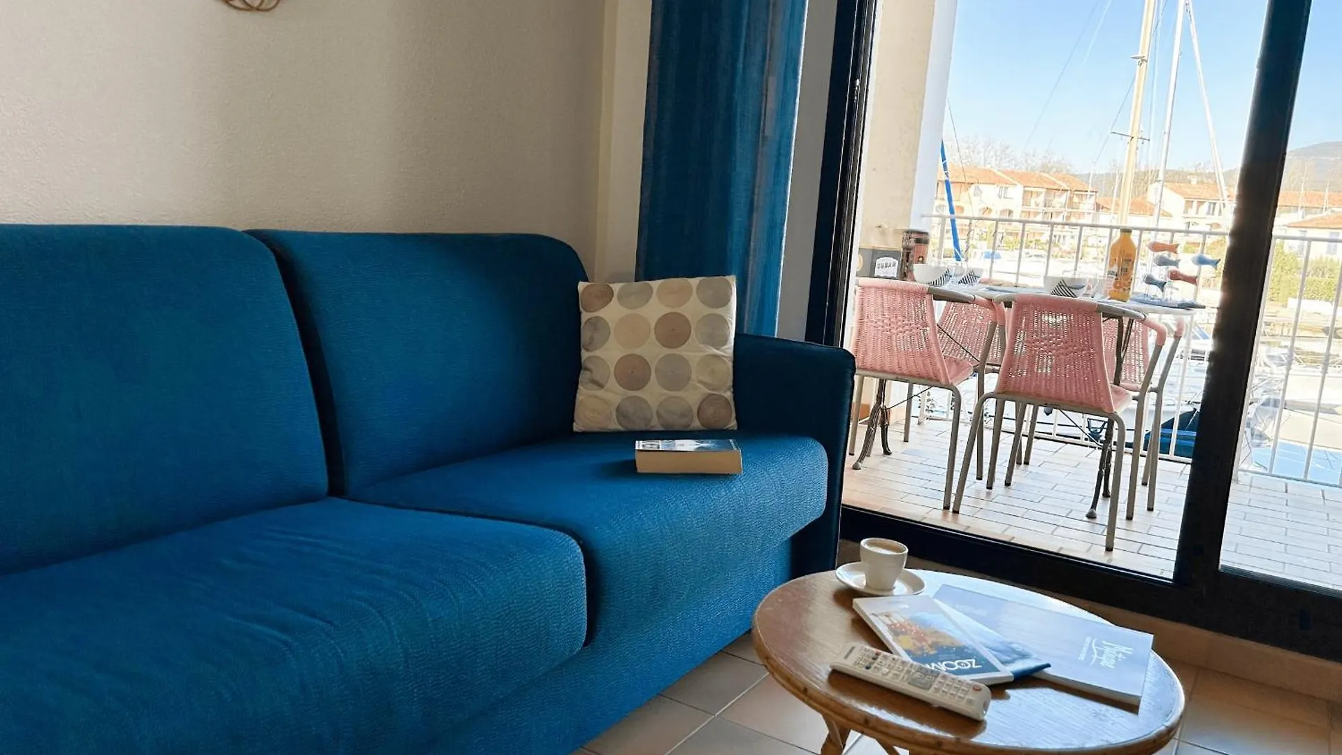 Pretty 2-Room Apartment With A Loggia And A Lift Grimaud